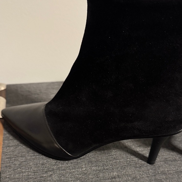 Authentic Rag & Bone Black Ankle Boots - Picture 8 of 12